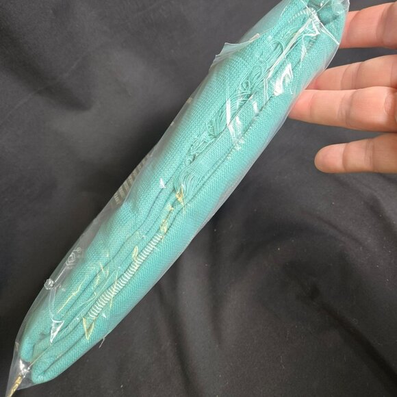 Giorgio Armani Beauty 100% Cotton Promotional Towel Made in Portugal LF4881 - Picture 6 of 7